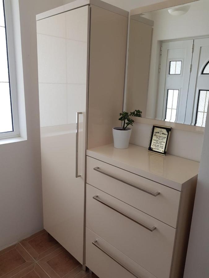 Modern Apartment Doris Котор Экстерьер фото